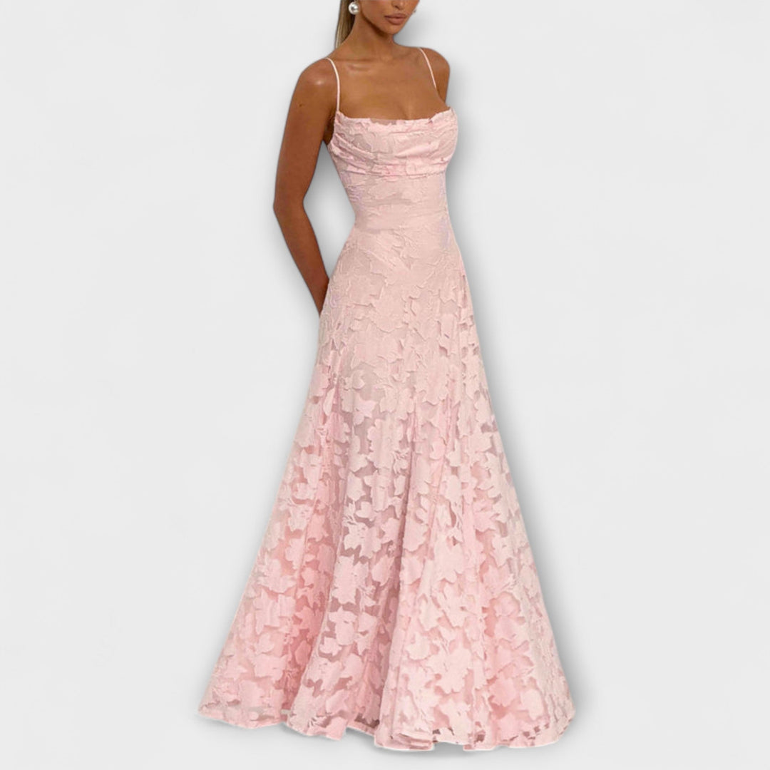 Kairi - Vestido Maxi Estiloso con Encaje Floral y Tirantes de Espagueti