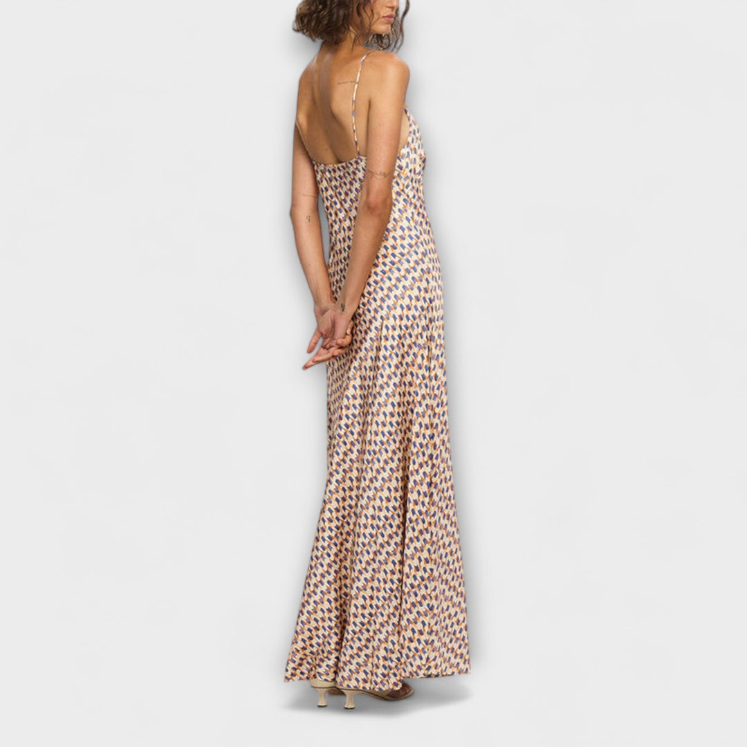 Tove - Vestido maxi estiloso con estampado geométrico