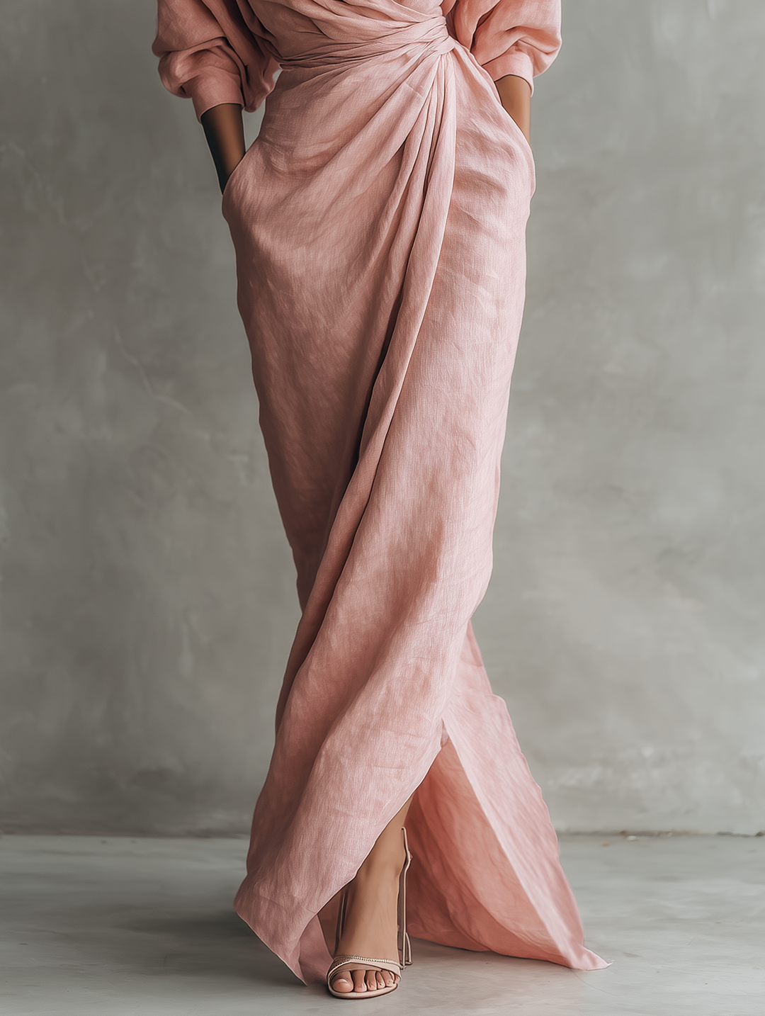 Vestido Maxi Minimalista Rosa con escote en V