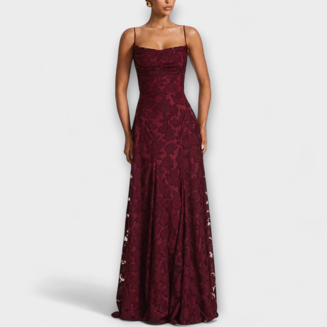 Kairi - Vestido Maxi Estiloso con Encaje Floral y Tirantes de Espagueti