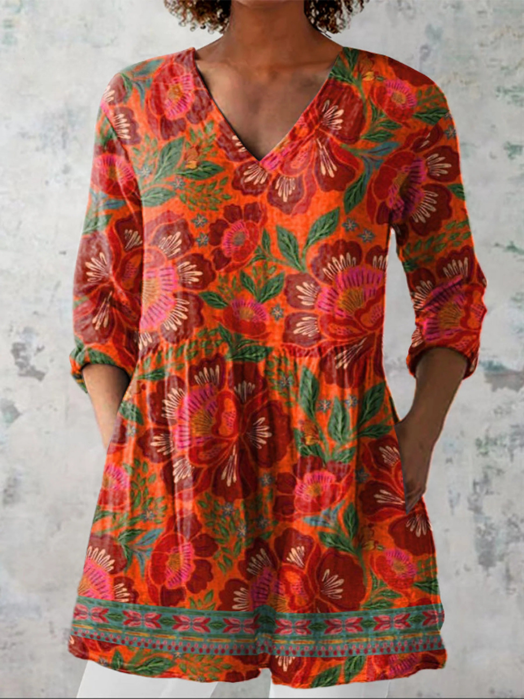 Marion | Blusa Larga con Escote en V €49,95