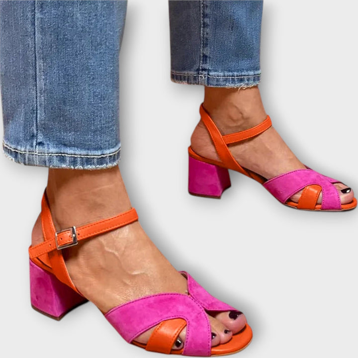 Sandalias Elegantes Lucie con Tacón Cuadrado Minimalista