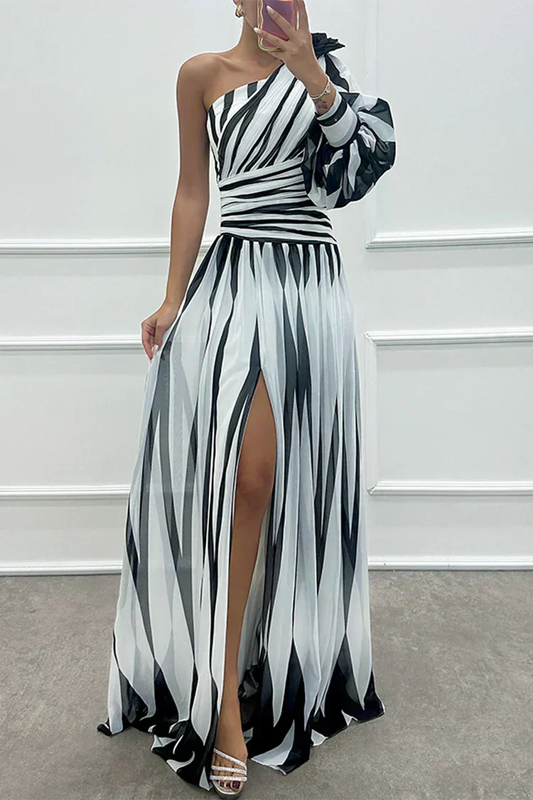 Hazel™ | Vestido Maxi Elegante a Rayas con Hombro al Descubierto
