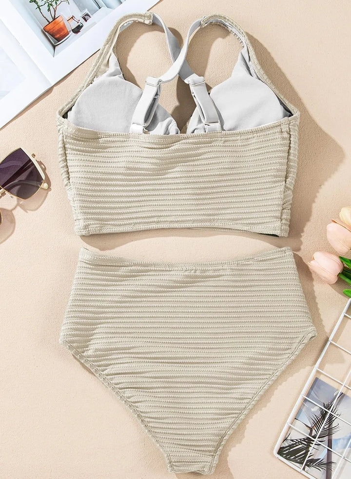 Crescencia™ | Bikini texturizado de tiro alto con top cruzado