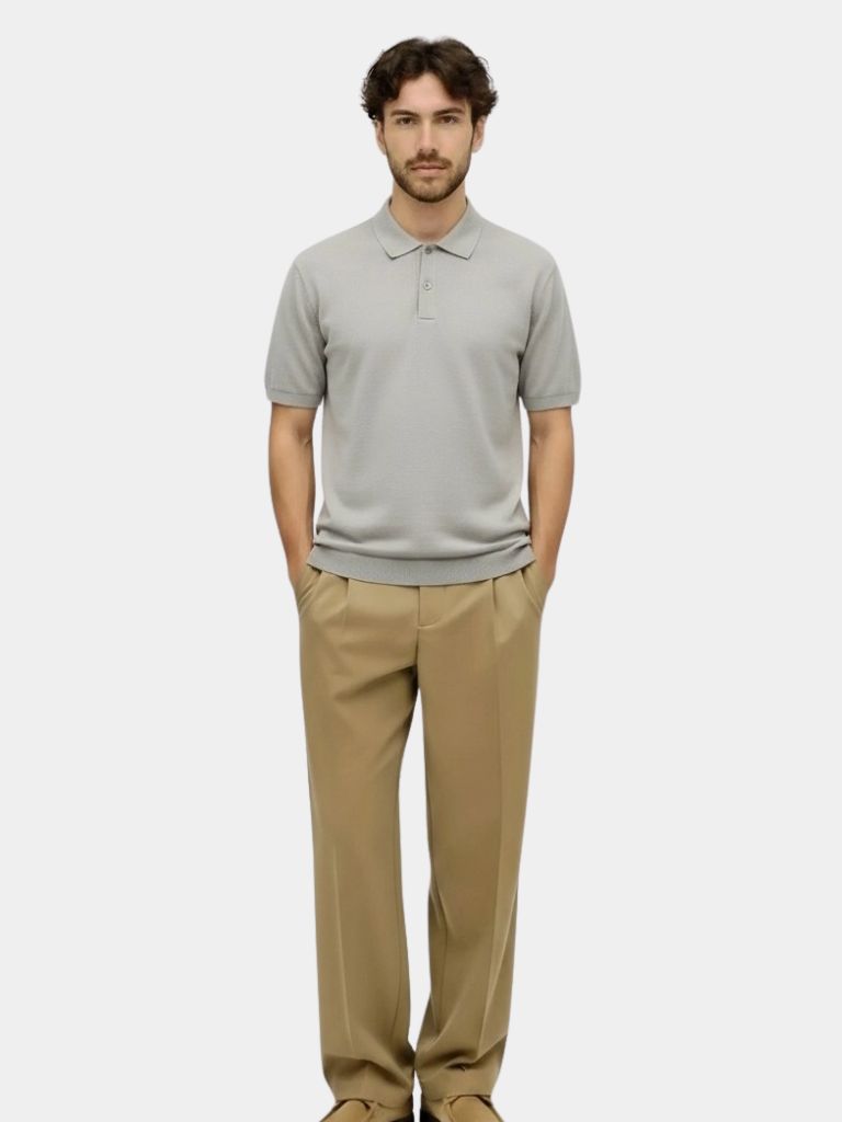 Polo in Urban Fog