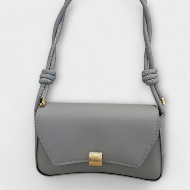 Cécile. - Bolso vintage con solapa