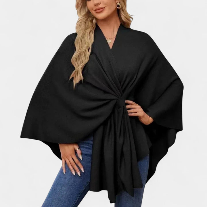 Daniela – Poncho elegante con nudo