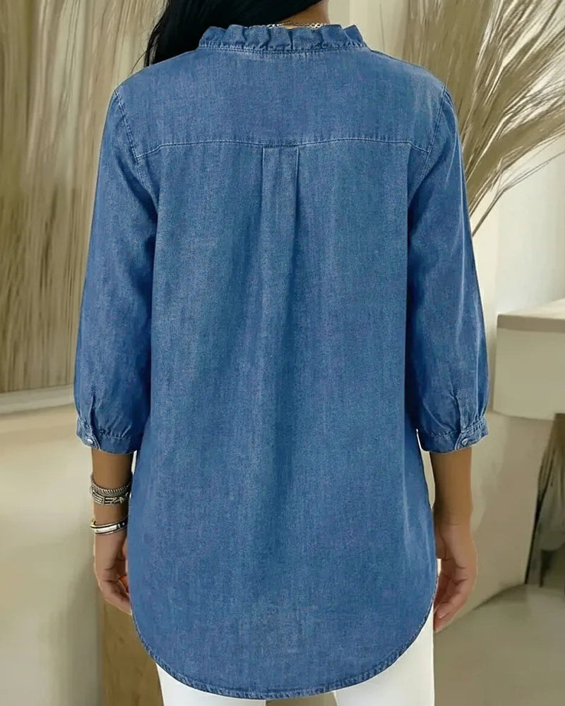 Camisa elegante con volantes