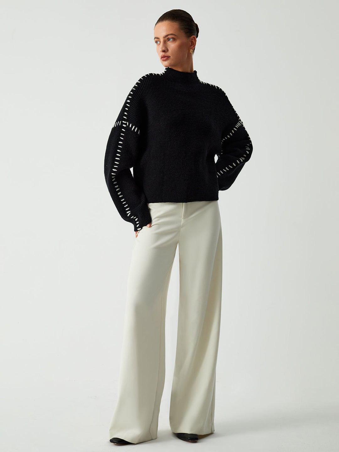 Alma | Suéter Oversize-Dolcevita con detalles de Piqué