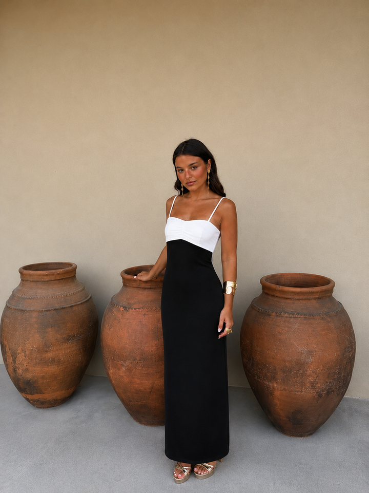 Vanessa / Vestido blanco y negro