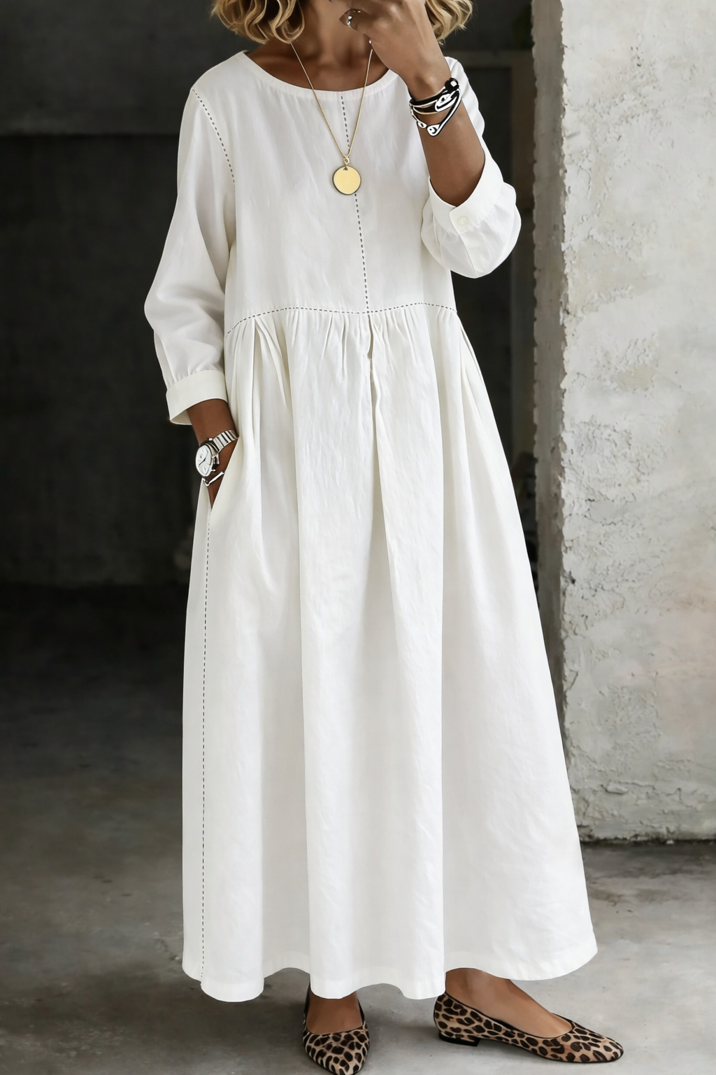 Melissa™ | Vestido de mezclilla con cuello redondo y mangas largas