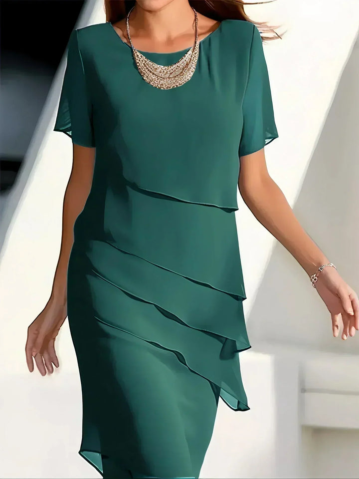 Anastasia | Vestido midi elegante con capas
