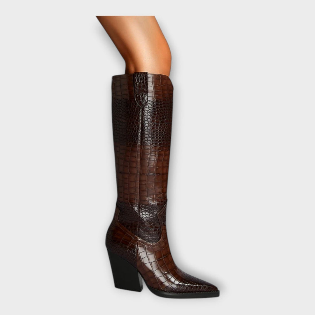 Zapatos con patrón de cocodrilo y elegante tacón