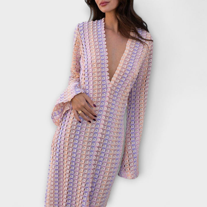 Elina – Vestido maxi con escote en V y un toque vacacional