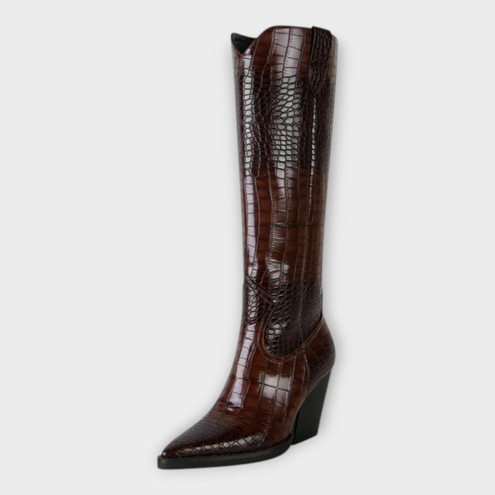 Zapatos con patrón de cocodrilo y elegante tacón