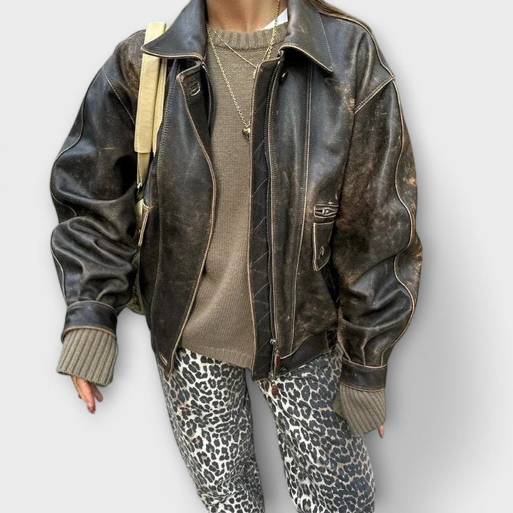 Chandra - Vaqueros vintage con estampado de leopardo