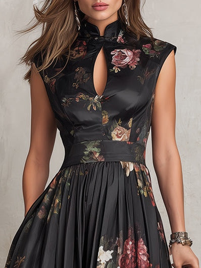 Violetta | Vestido Midi Negro de Satén Plisado con Flores y Escote en Llave