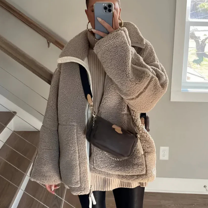 Karla – Chaqueta de teddy suave