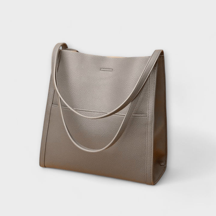 Karolína – Bolsa
