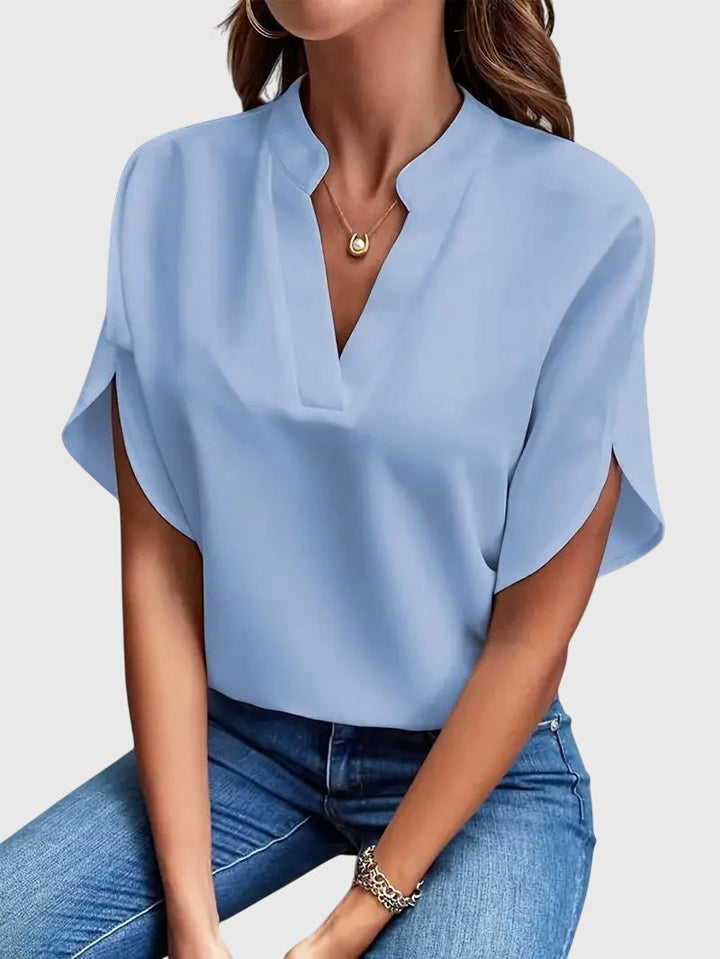 Beatrix™ | Camisa de cuello V