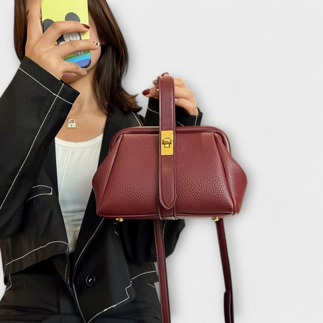 Cécile. - Bolsa retro