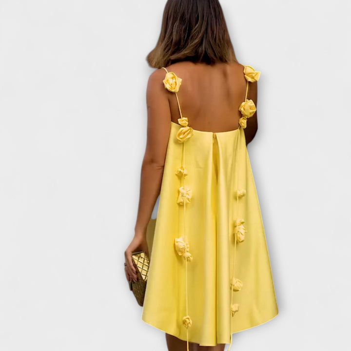 Jordan - Vestido mini sin mangas con estampado floral estiloso