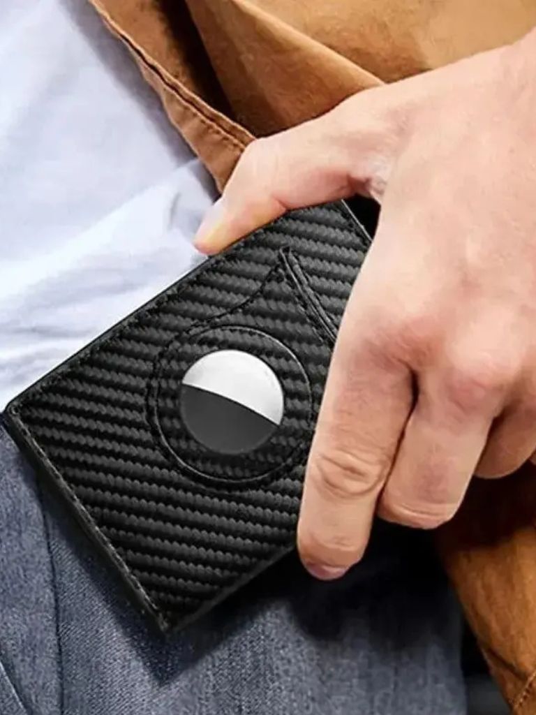 Billetera de Carbono con Soporte para AirTag y Protección RFID
