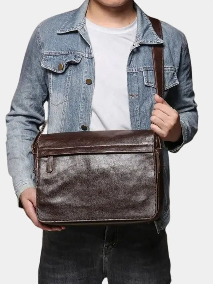 Bolso Mensajero de Cuero Clásico