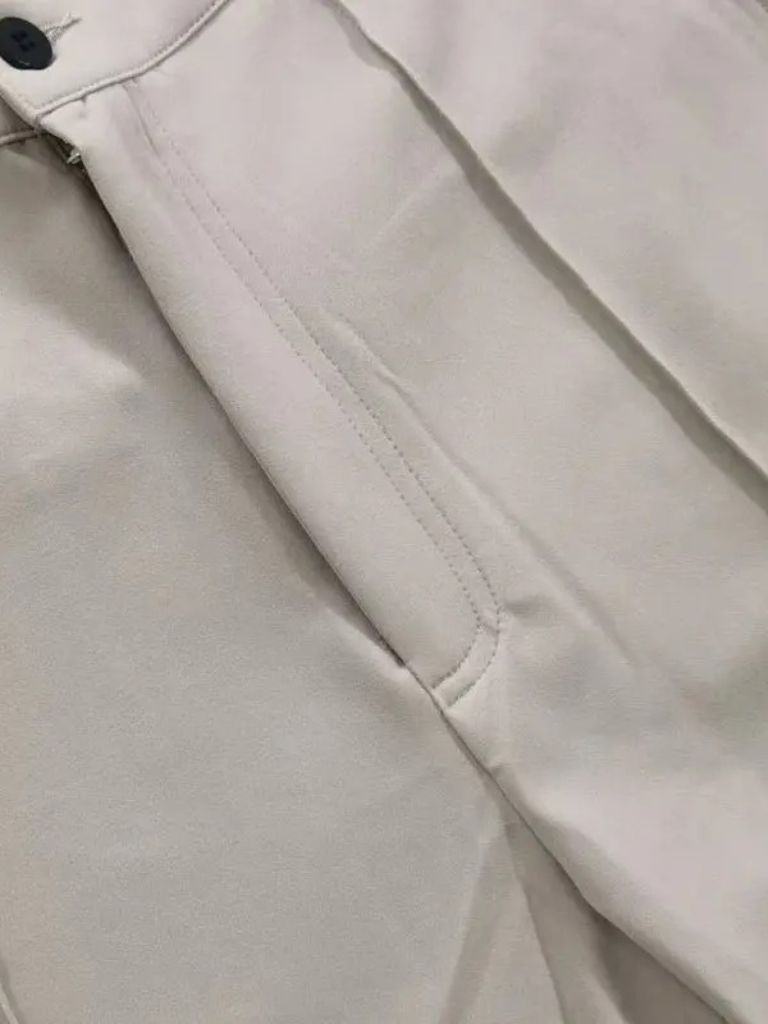 Esenciales Pantalones Skinny Elásticos
