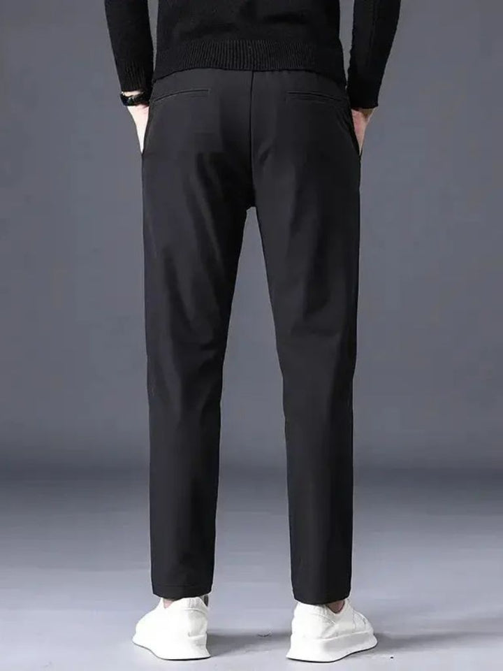 Essential Stretch Pants