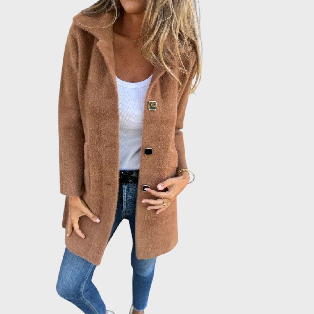 Karolína | Chaqueta elegante y estilosa