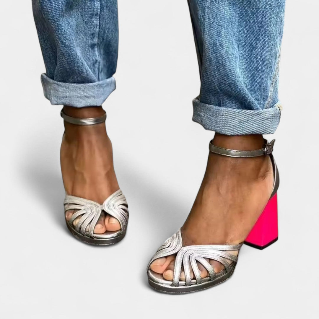 Šárka – Sandalias con tacón