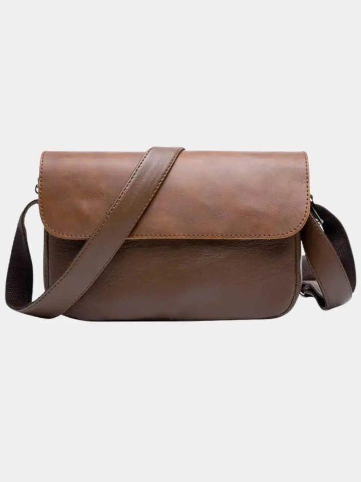 Bolso de Hombro Esencial de Cuero de Milán