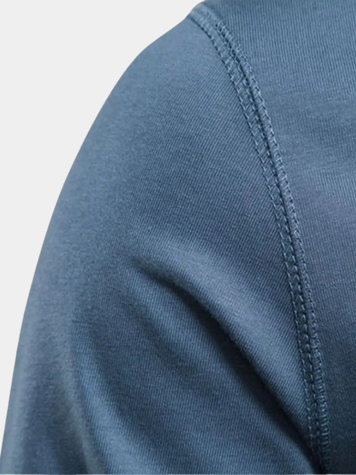 Camiseta de Manga Larga Henley Minimalista
