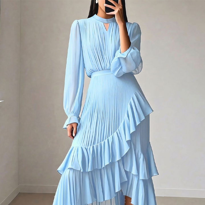 Vestido midi plisado elegante con volantes