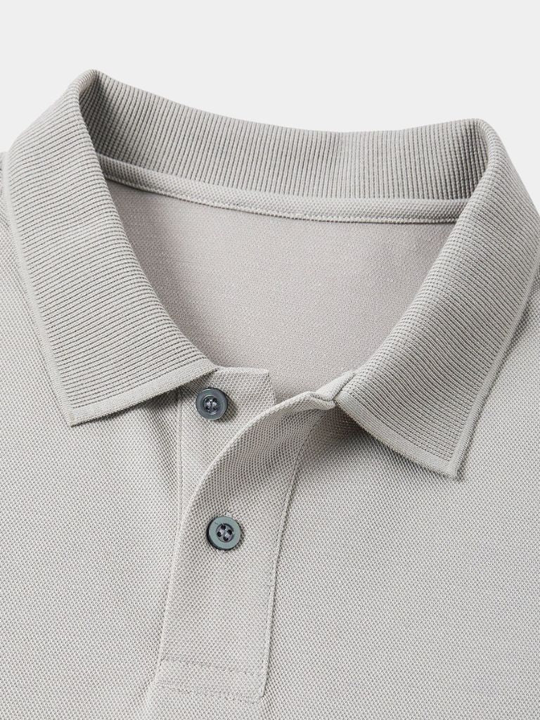 Polo in Urban Fog