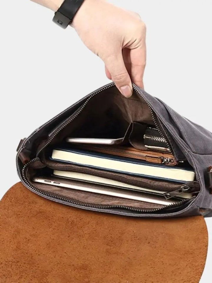 Windsor Messenger Bag