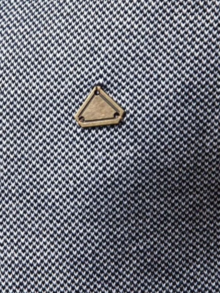 Cardigan de Cuello Alto con Diseño a Rayas y Cierre